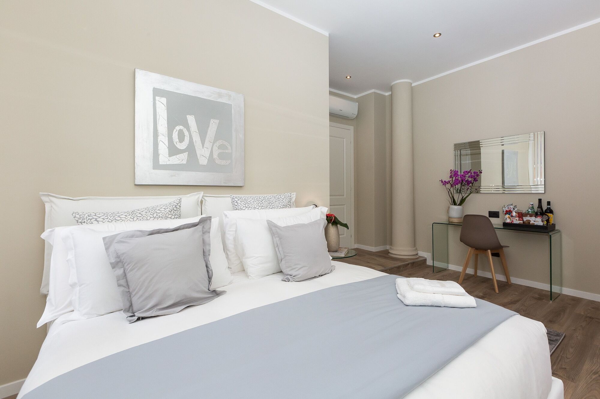126 Gracchi Suites روما المظهر الخارجي الصورة